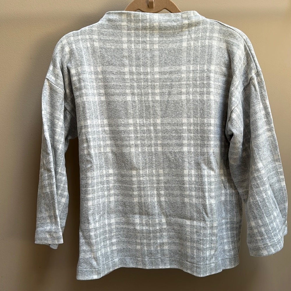 Banana Republic Gray Plaid Top